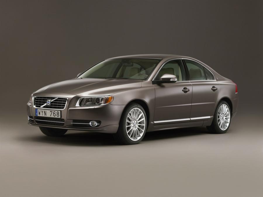  Volvo S80 Executive 2006 года  (фото 1 из 4)